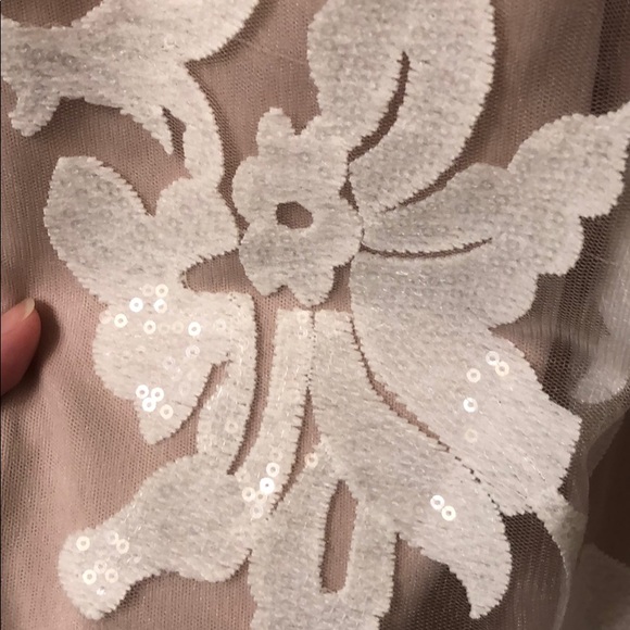 New Years LF White Lace Sequin Bodycon Dress - Picture 6 of 13